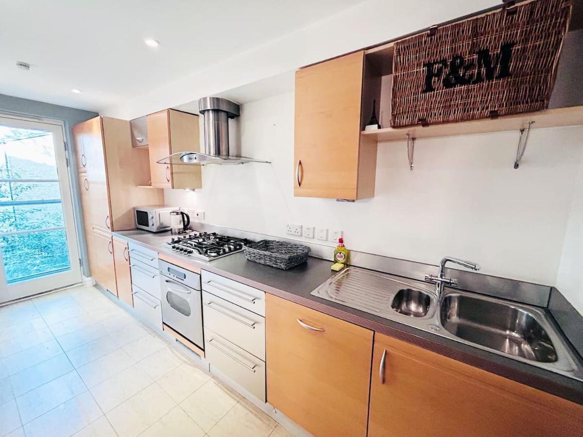 Amazing Flat Near South Kensington - 2 To 3 Bedrooms Λονδίνο Εξωτερικό φωτογραφία